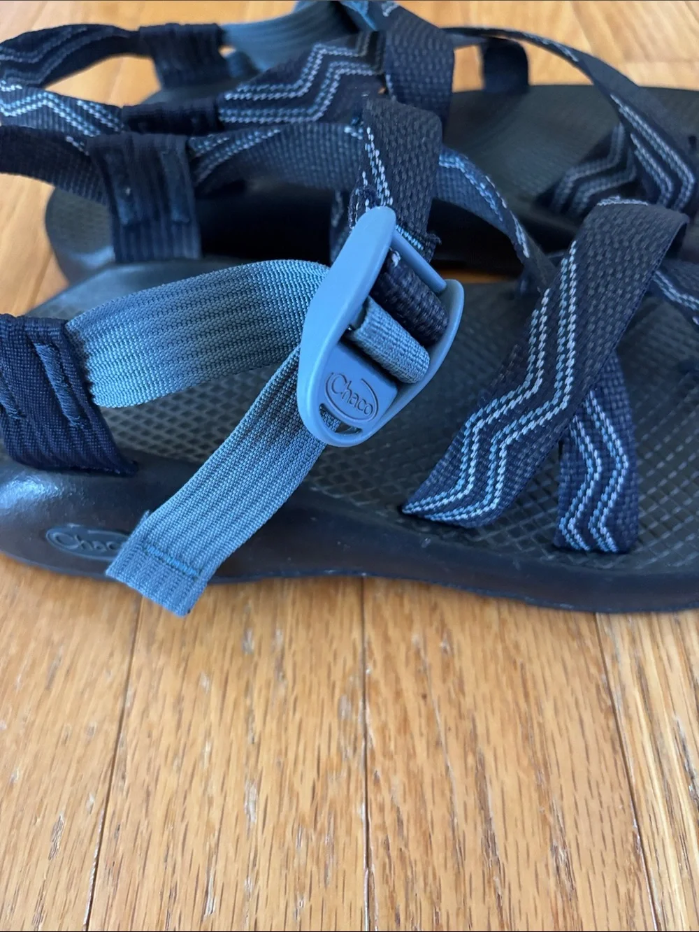 Chaco z2 classic sport hiking sandals women’s 9